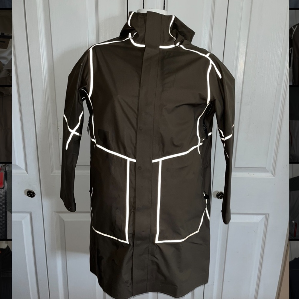 Lululemon Lab Ashta Waterproof Softshell Rain Jacket